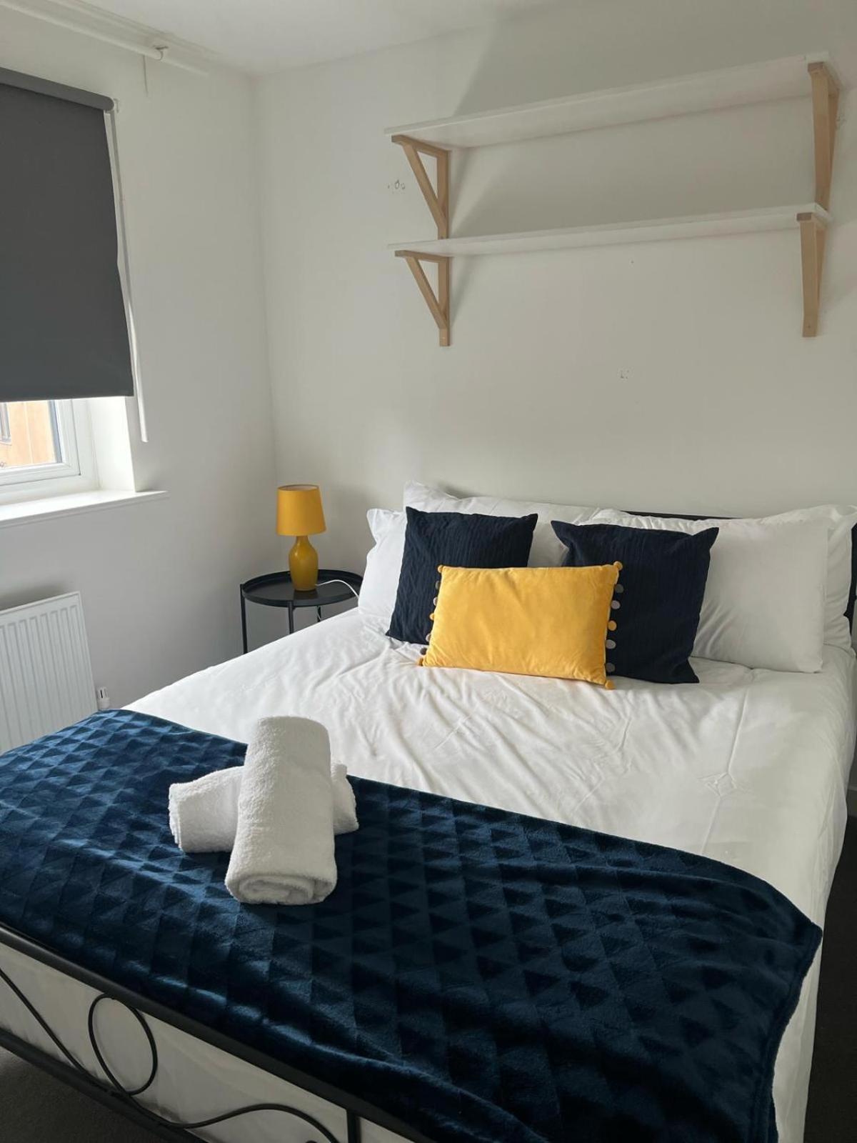 Village House St Mellons - Close To A48 And M4 Cardiff Eksteriør bilde